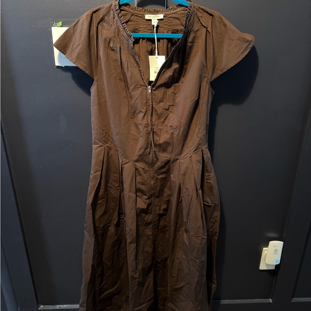 Chic Brown Midi Dress